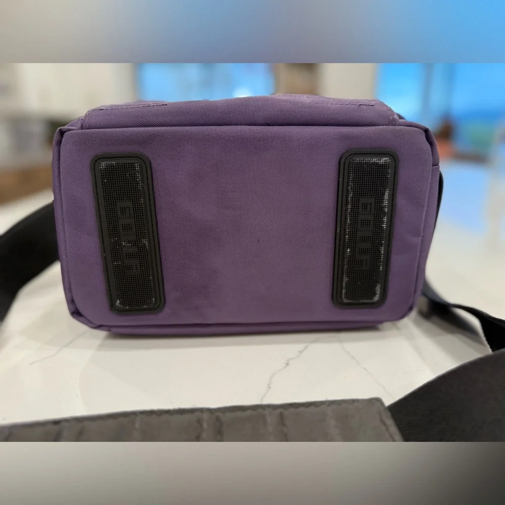 Golla “Sun” Purple Camera Bag Padded, Magnetic, Adjustable Strap Great Condition
